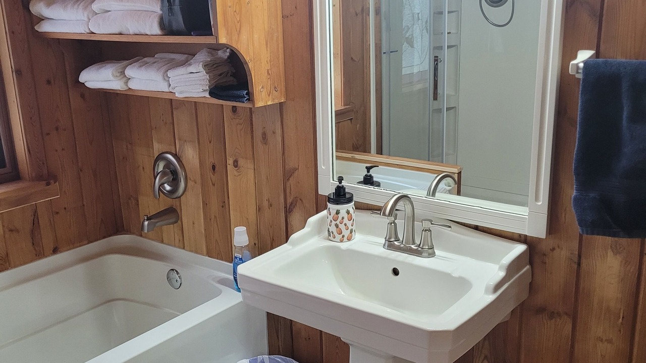 Photo of Bathroom in Grand Beach