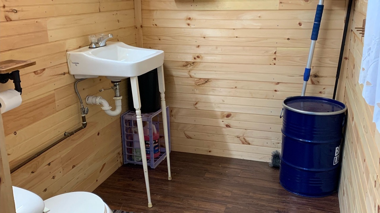 Photo of Bathroom in Town of Macomb