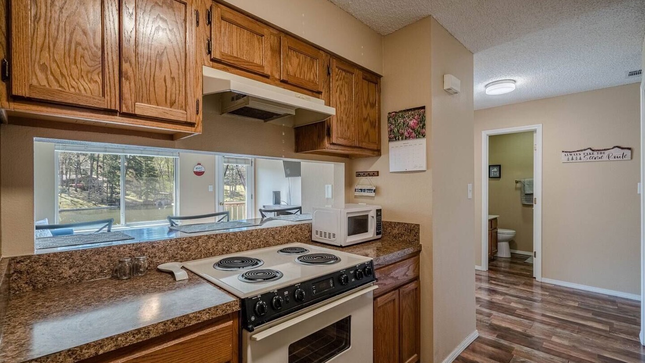 Photo of Kitchen in Mid America