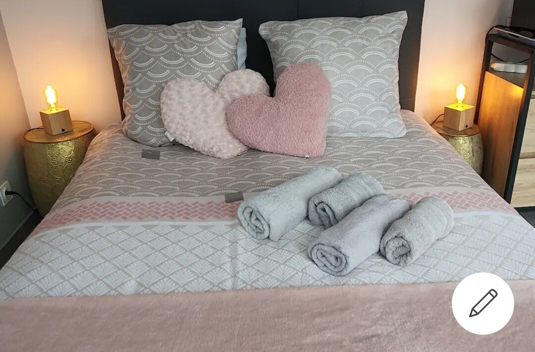 Photo of Bedroom in Reux