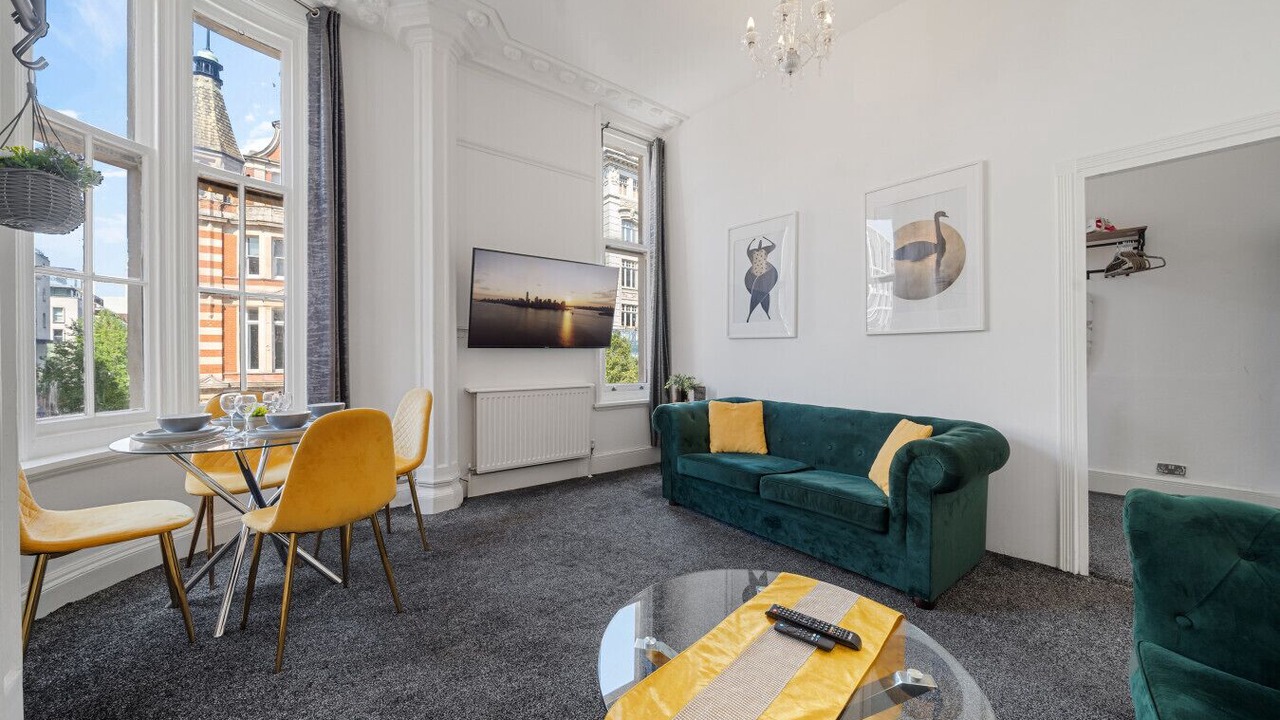 Photo of Livingroom in City of Westminster