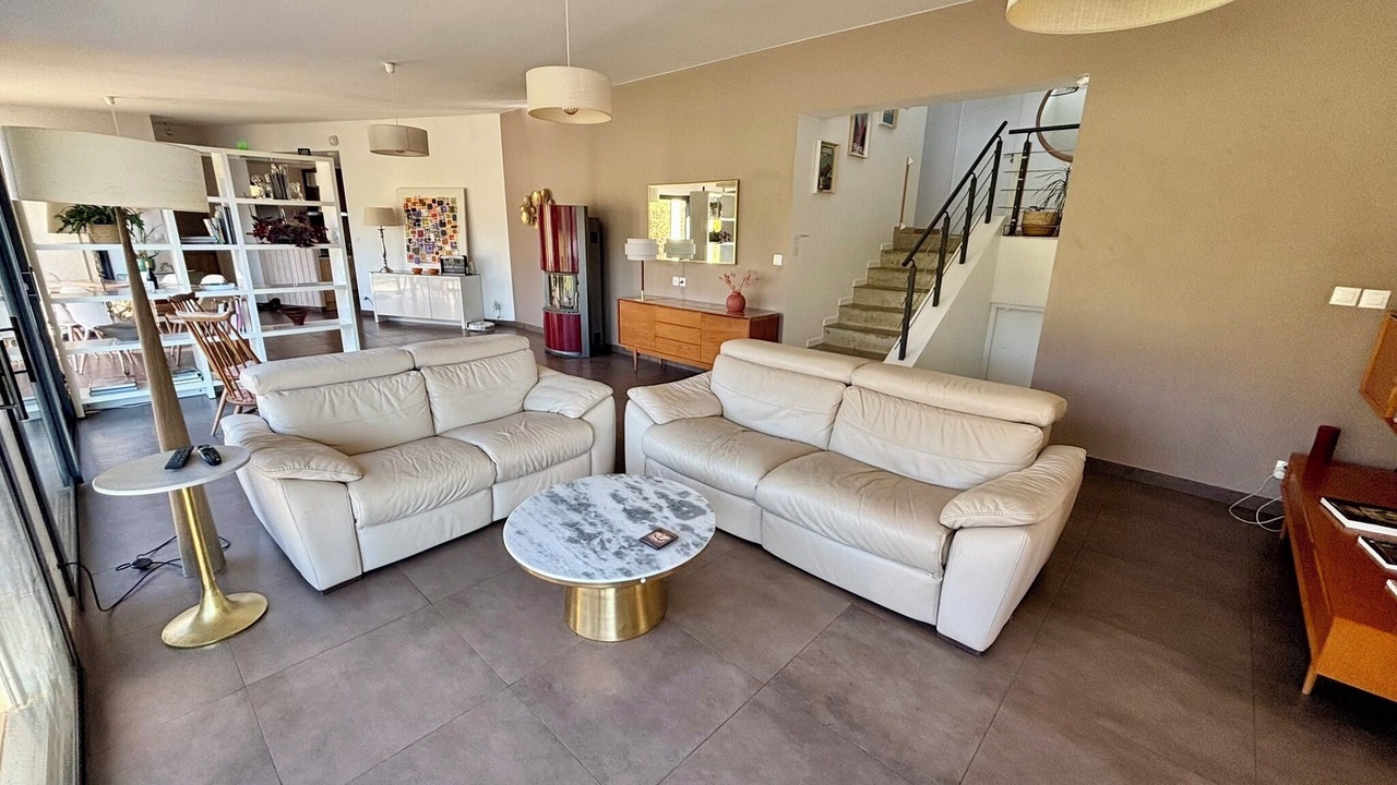 Photo of Livingroom in Onet-le-Chateau