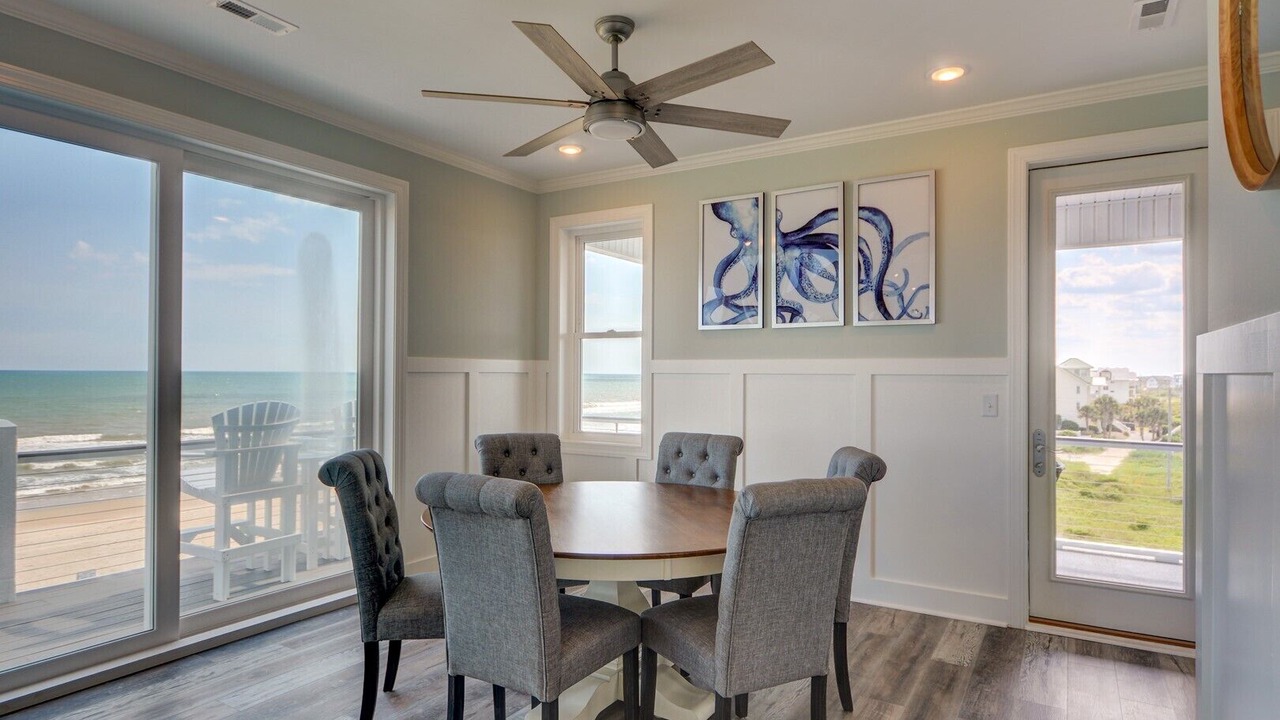 Photo of Bedroom in North Topsail Beach