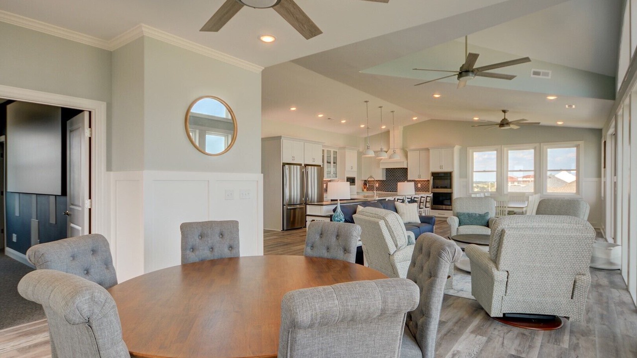 Photo of Bedroom in North Topsail Beach