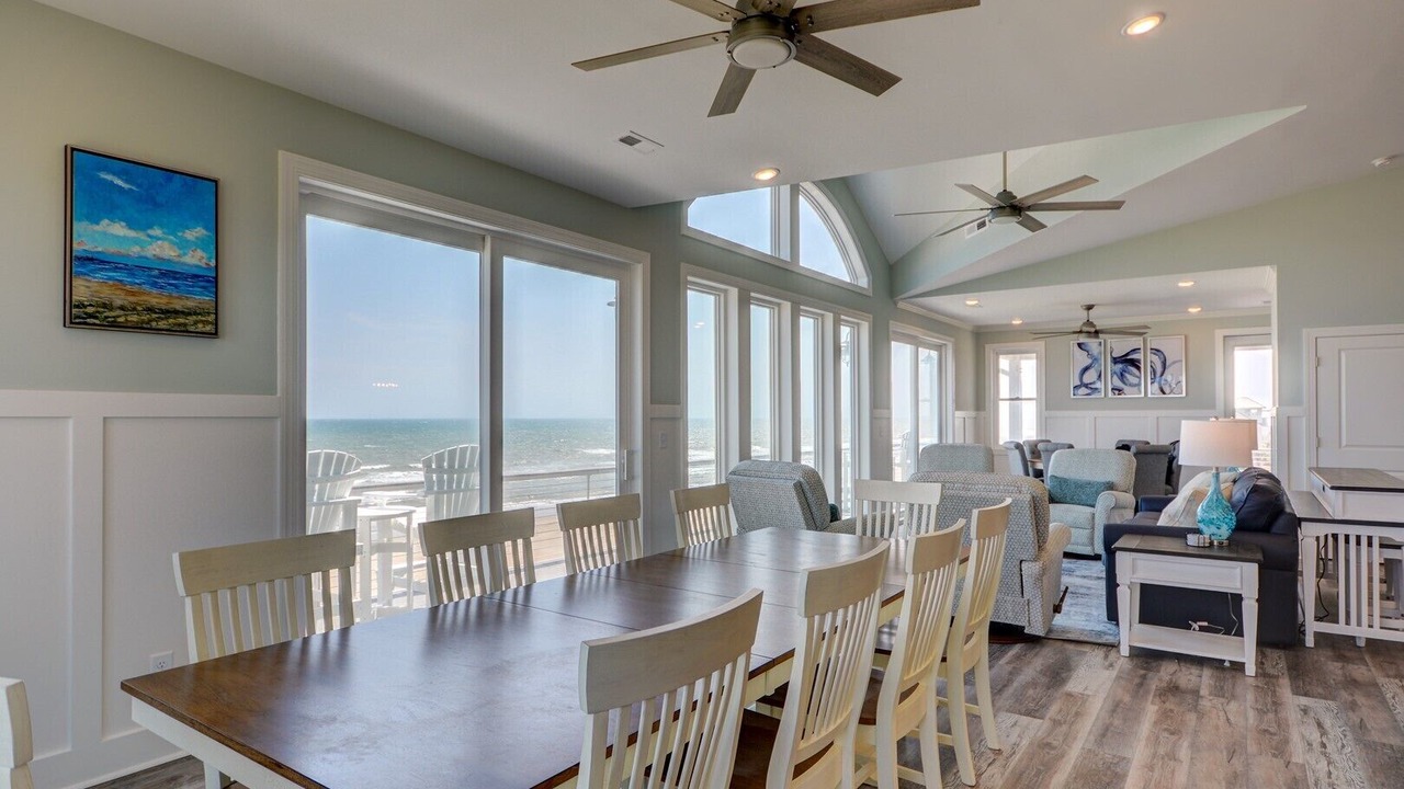 Photo of Livingroom in North Topsail Beach