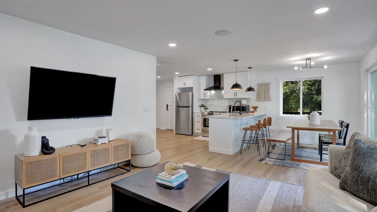 Photo of Others in SeaTac