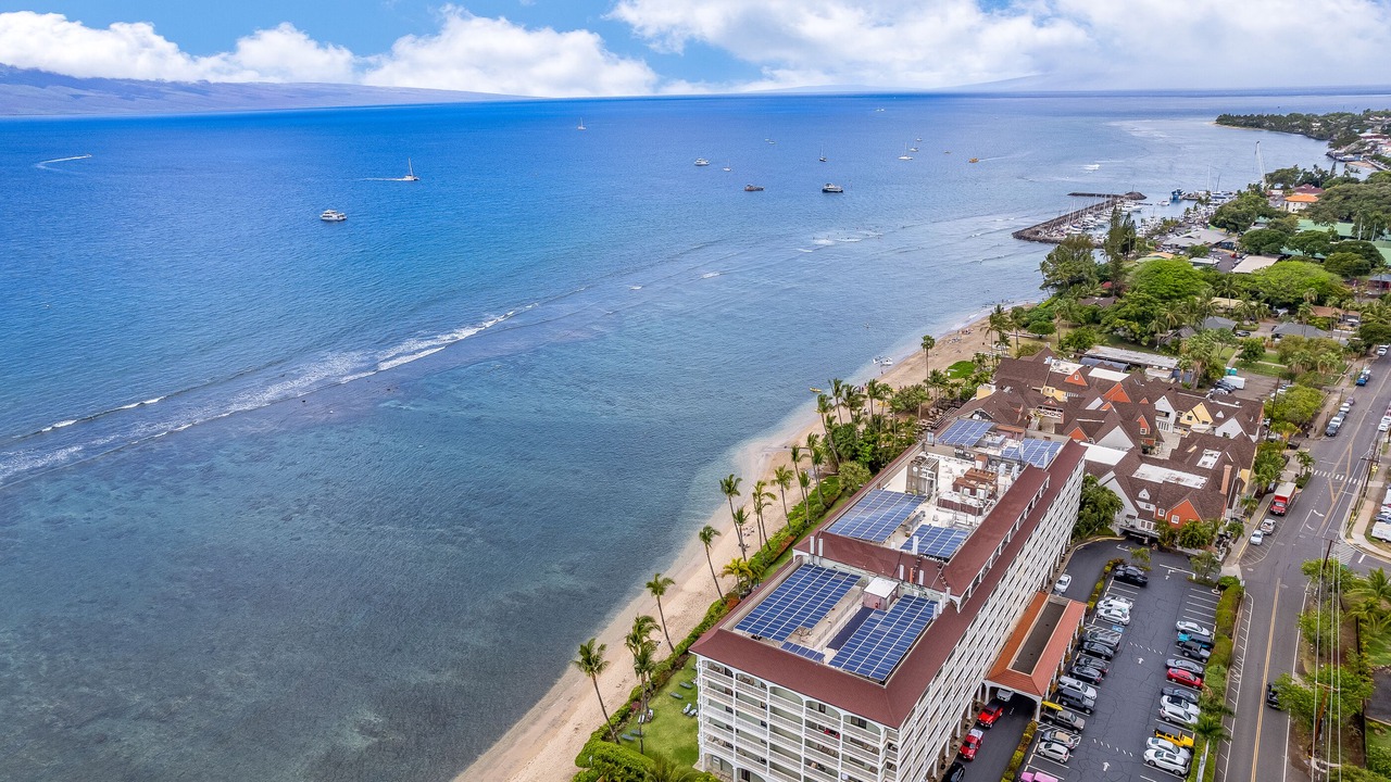 Photo of Outdoor in Historic Lahaina Front Street