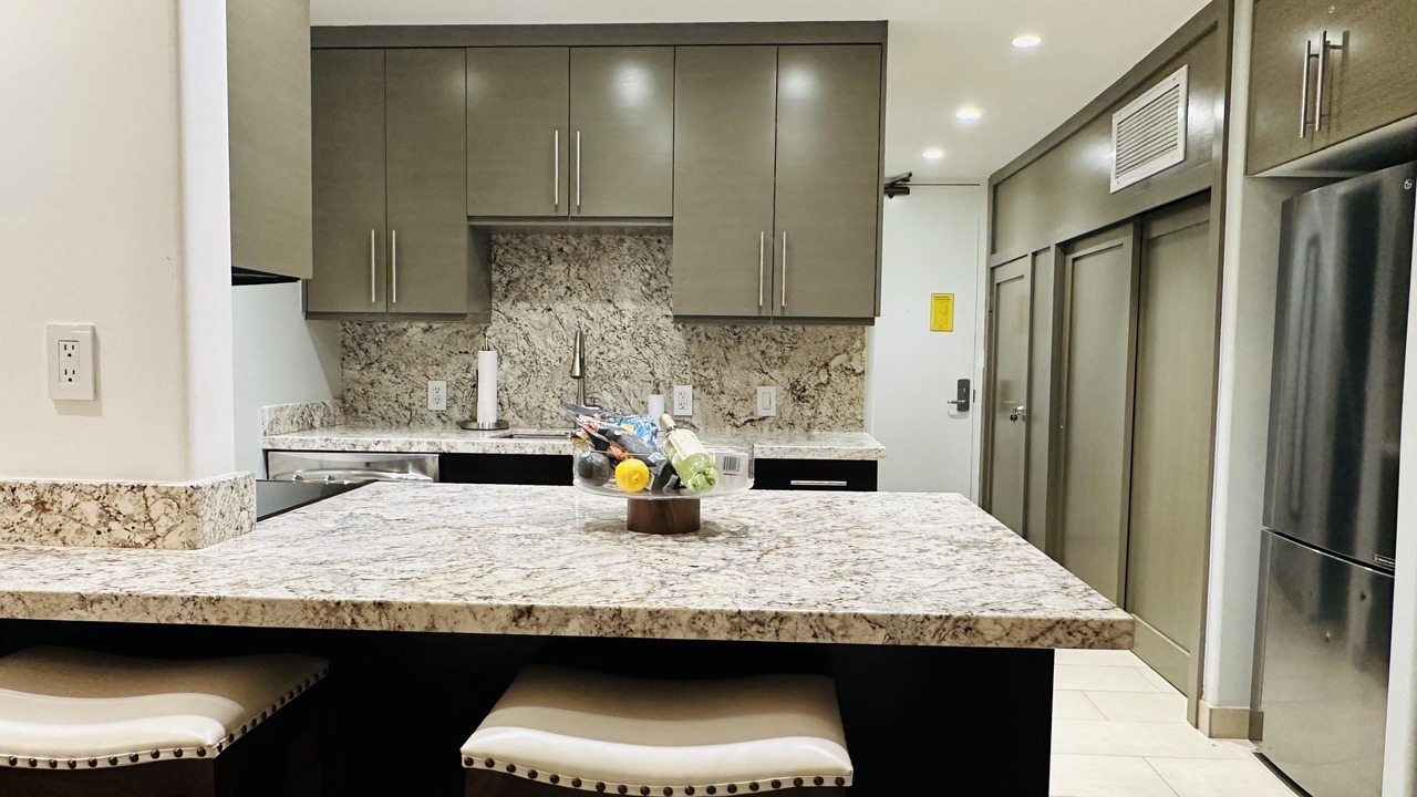 Photo of Kitchen in Historic Lahaina Front Street