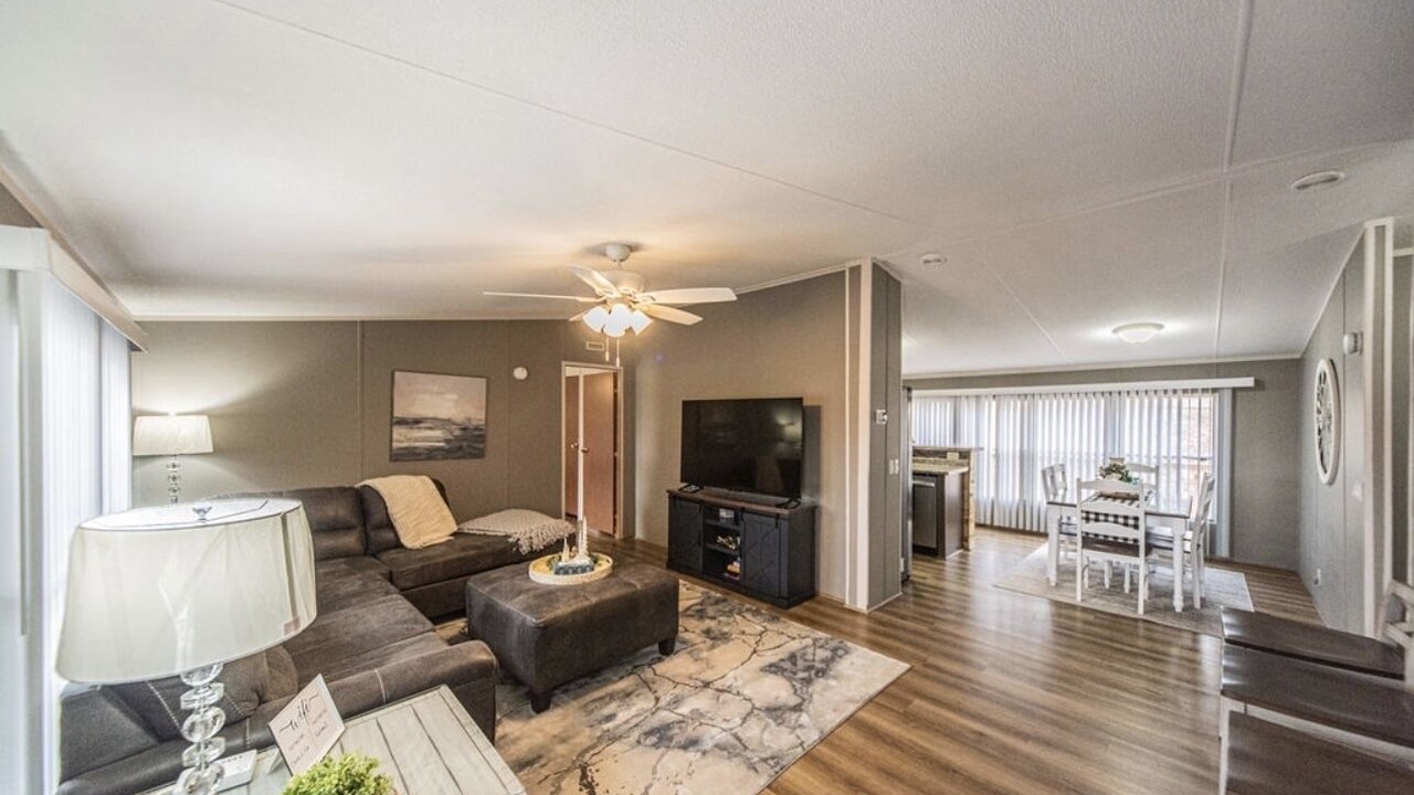 Photo of Livingroom in Grand Rivers