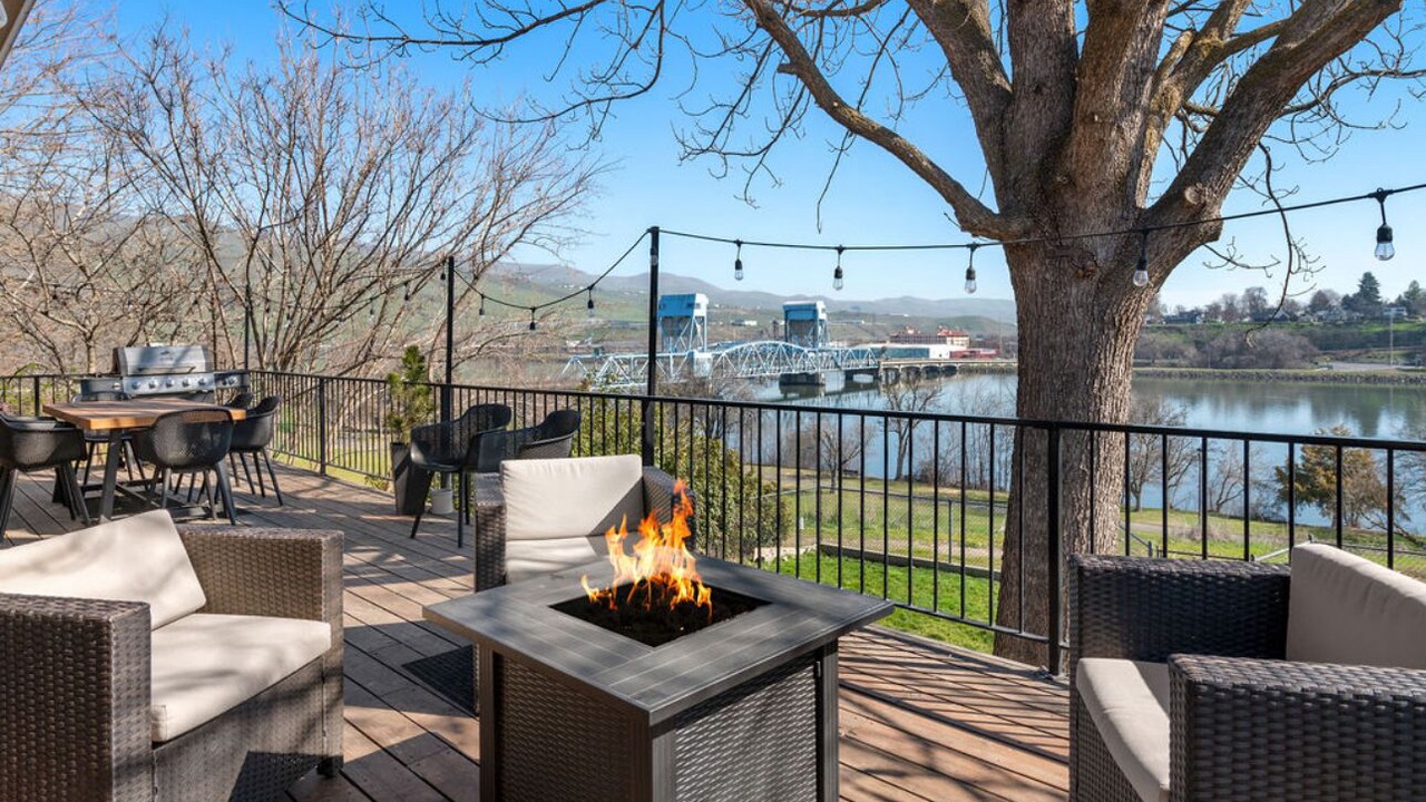 Photo of Outdoor in Clarkston