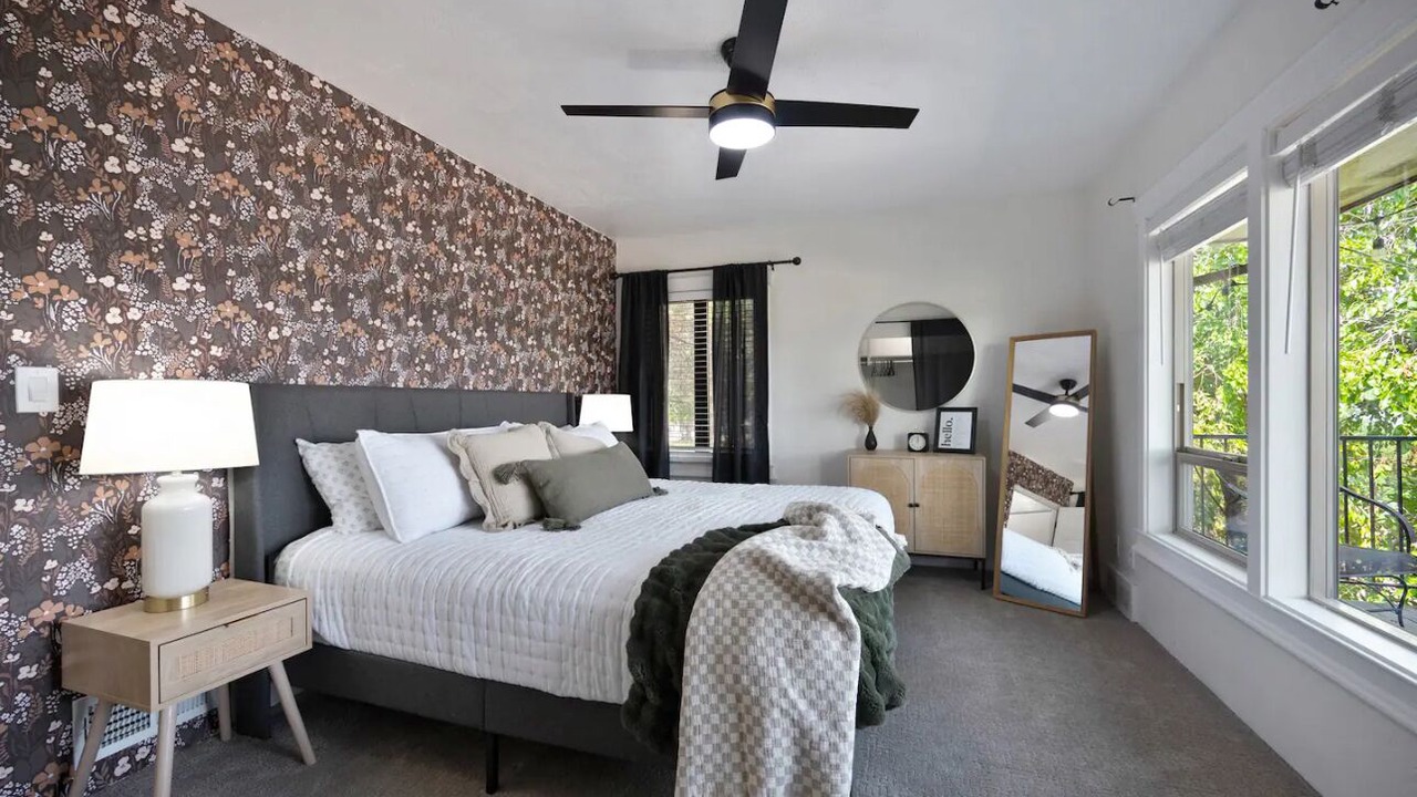 Photo of Bedroom in Clarkston