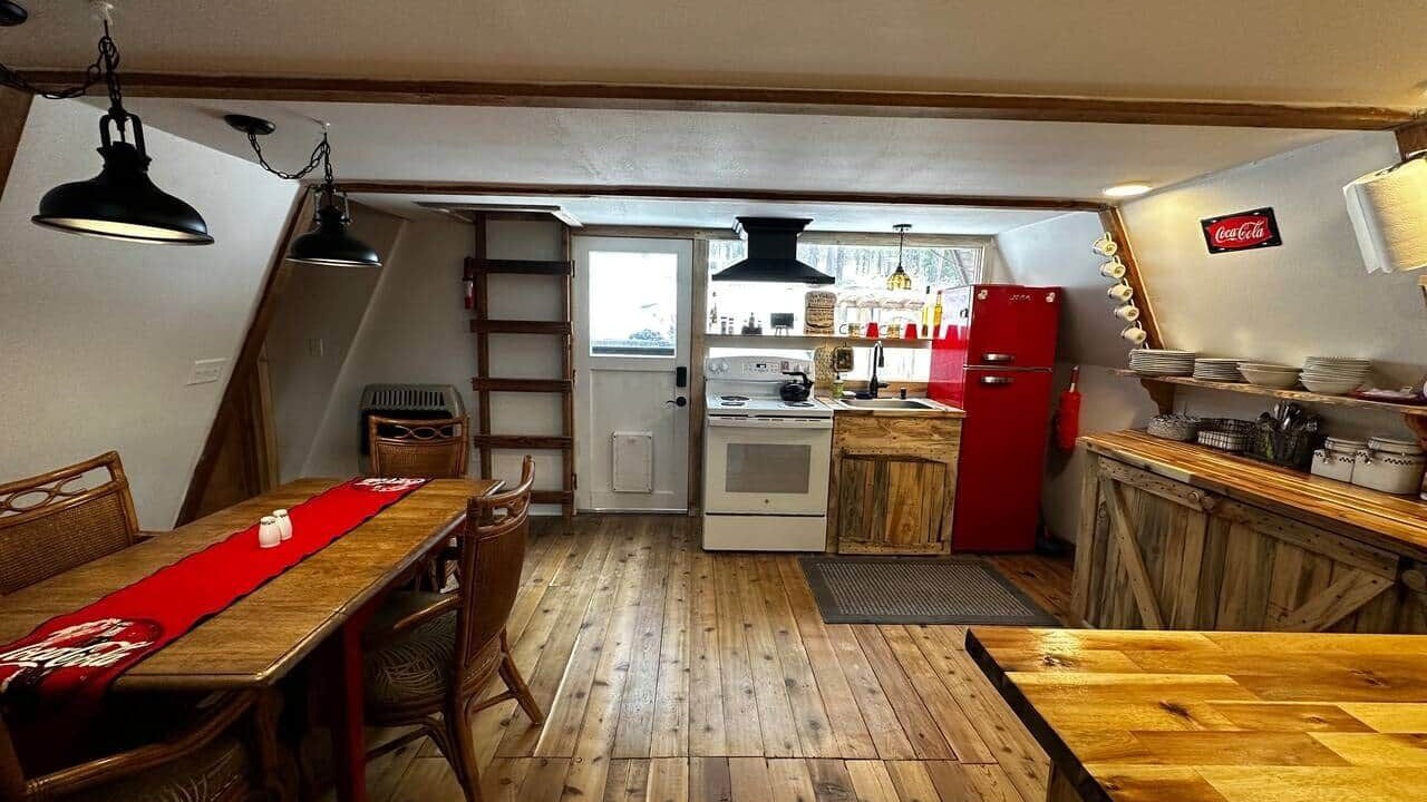 Photo of Kitchen in Crescent