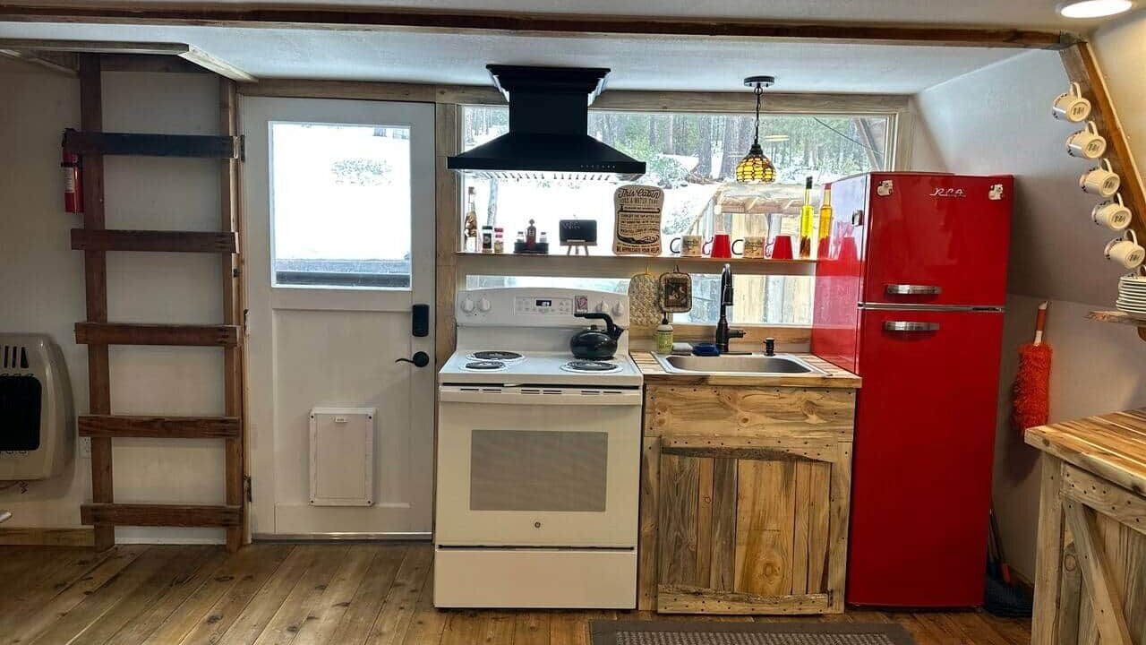 Photo of Kitchen in Crescent