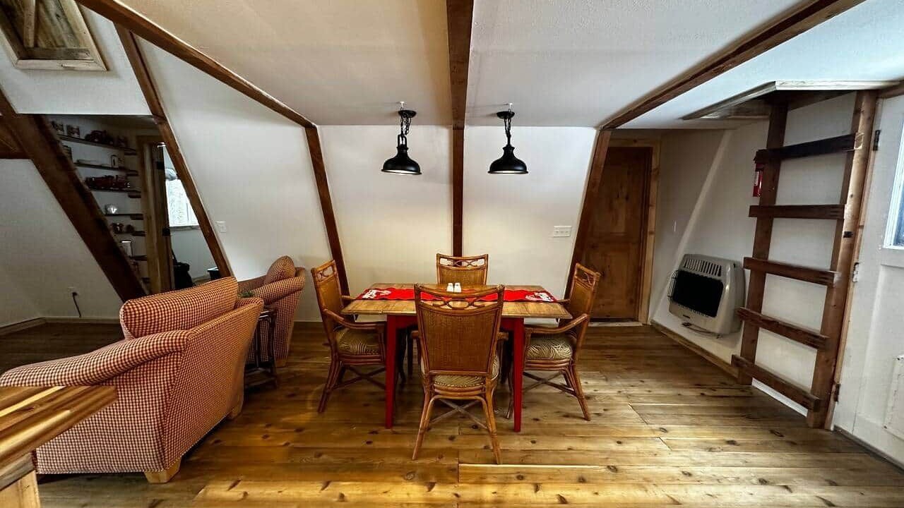 Photo of Others in Crescent