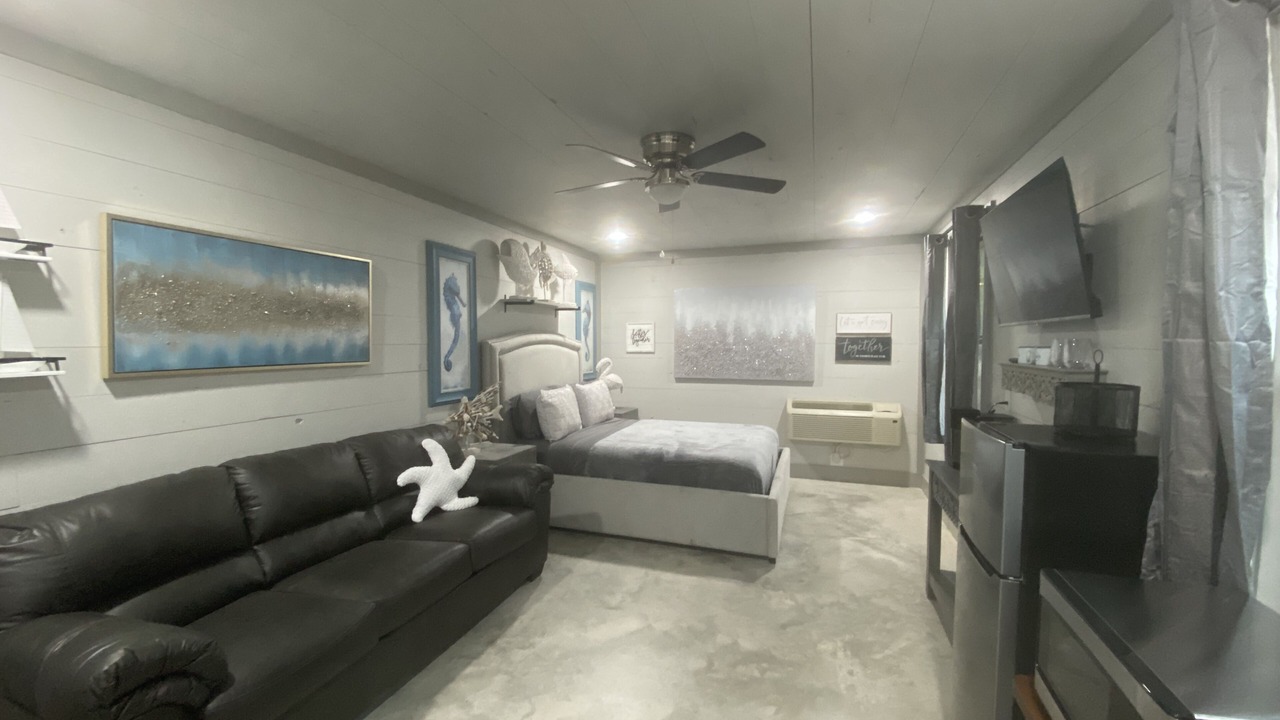 Photo of Livingroom in Caldwell