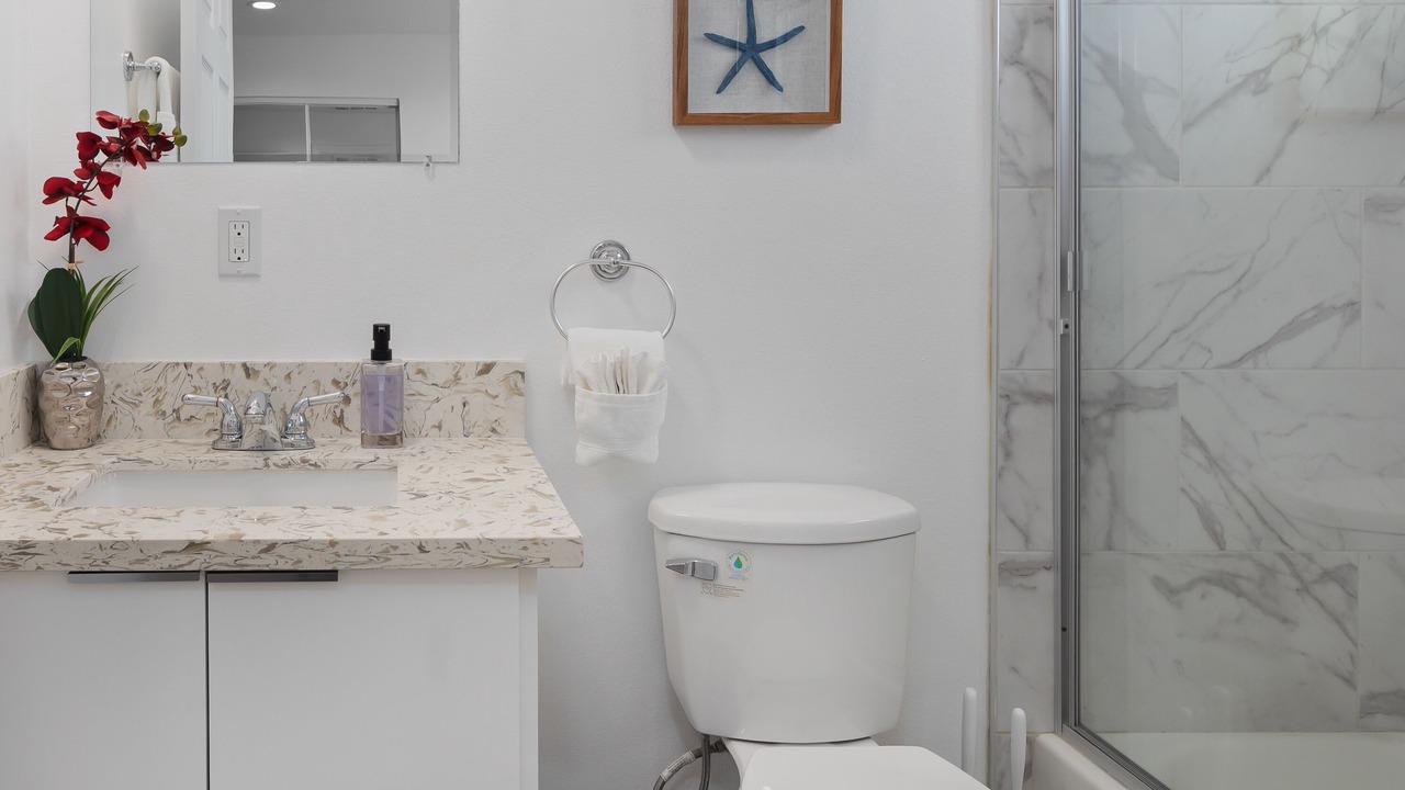Photo of Bathroom in Downtown Los Angeles