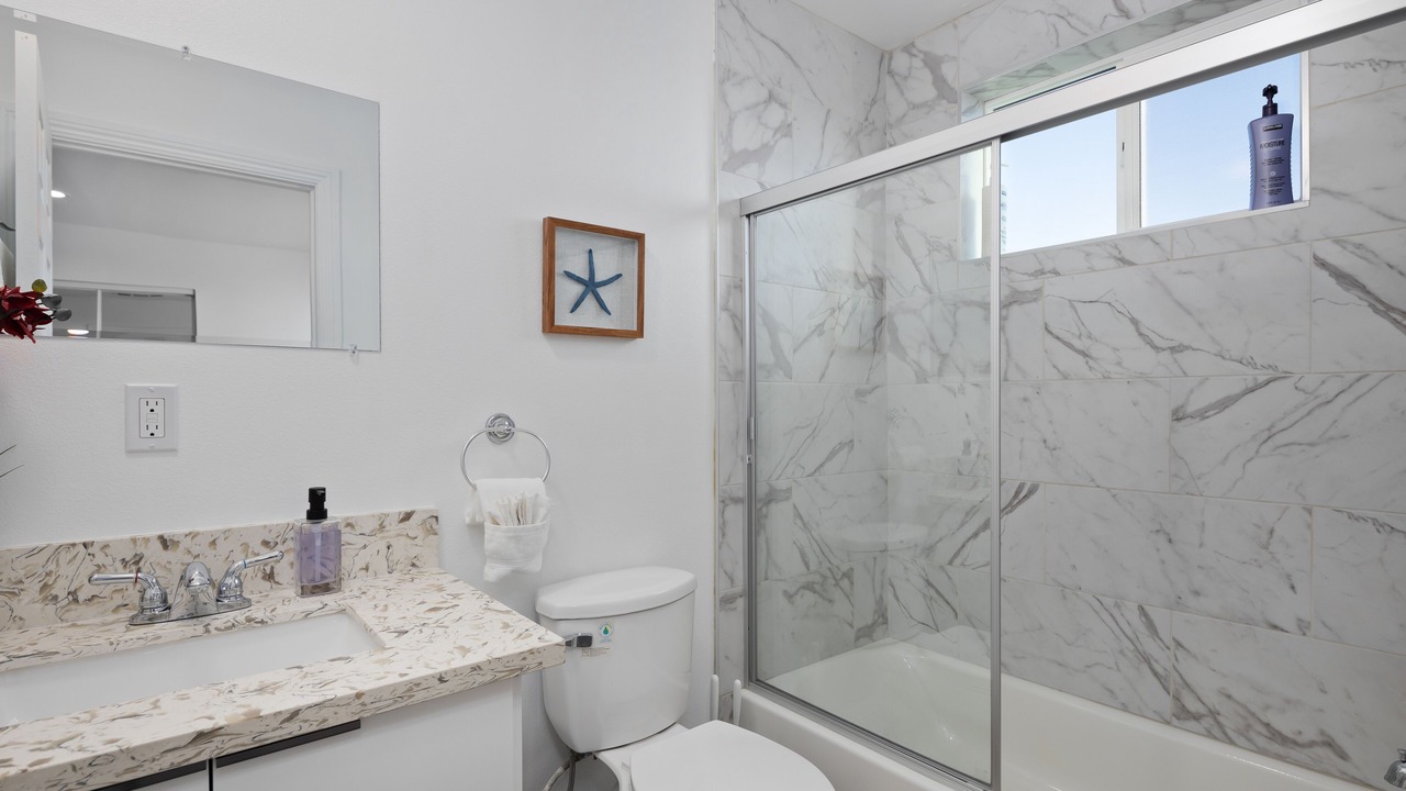 Photo of Bathroom in Downtown Los Angeles