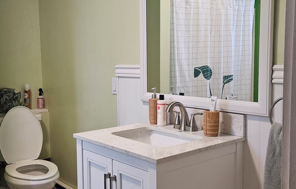 Photo of Bathroom in Hadley