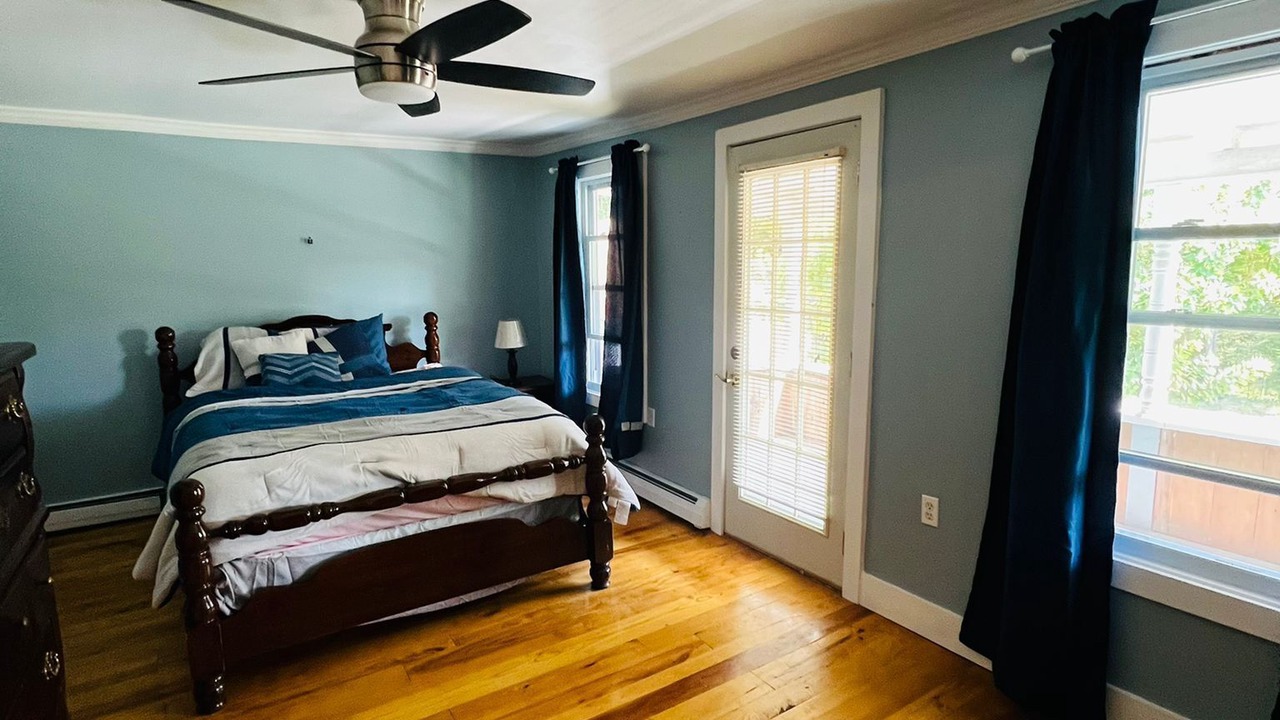 Photo of Bedroom in Hadley