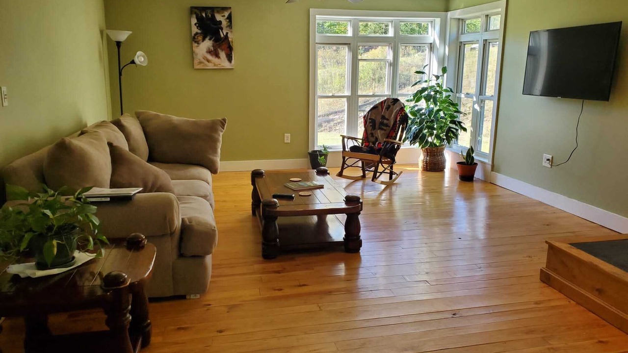 Photo of Livingroom in Hadley