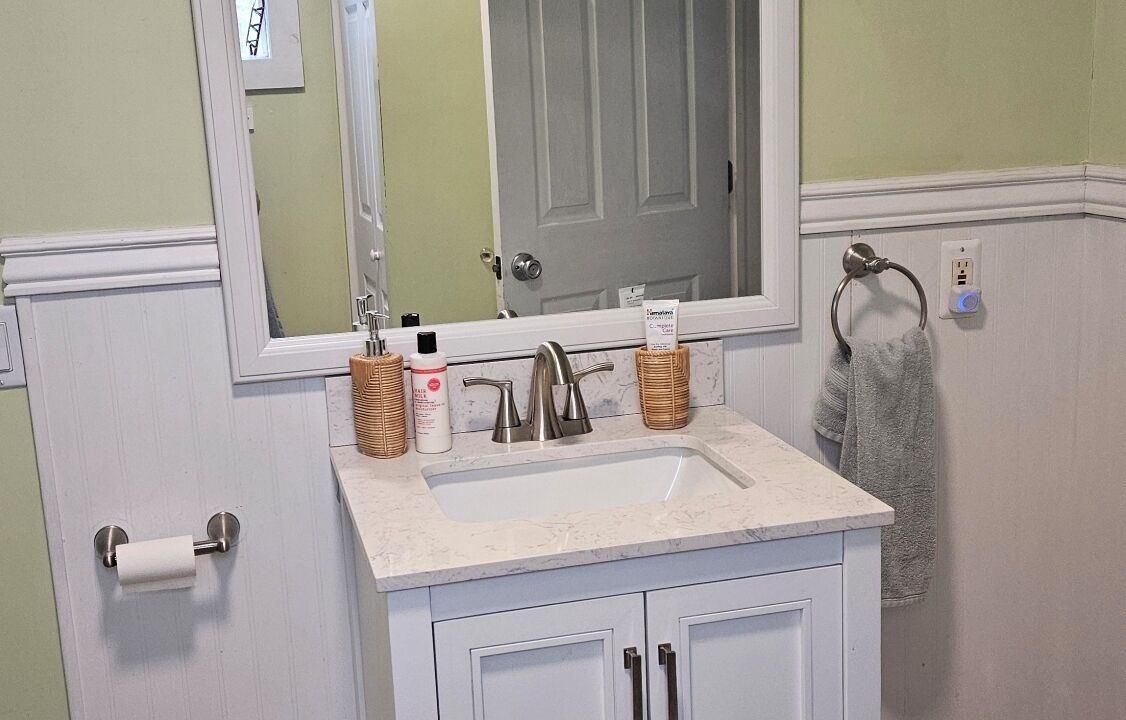 Photo of Bathroom in Hadley