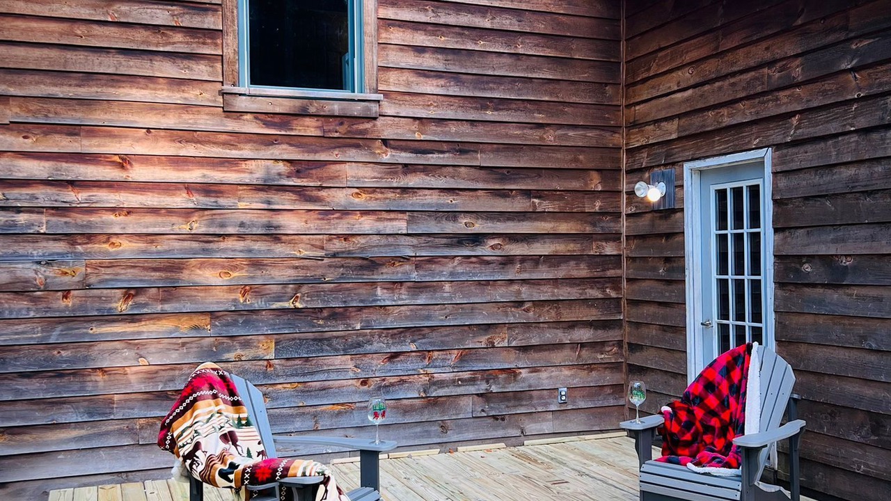 Photo of Patio Balcony in Hadley