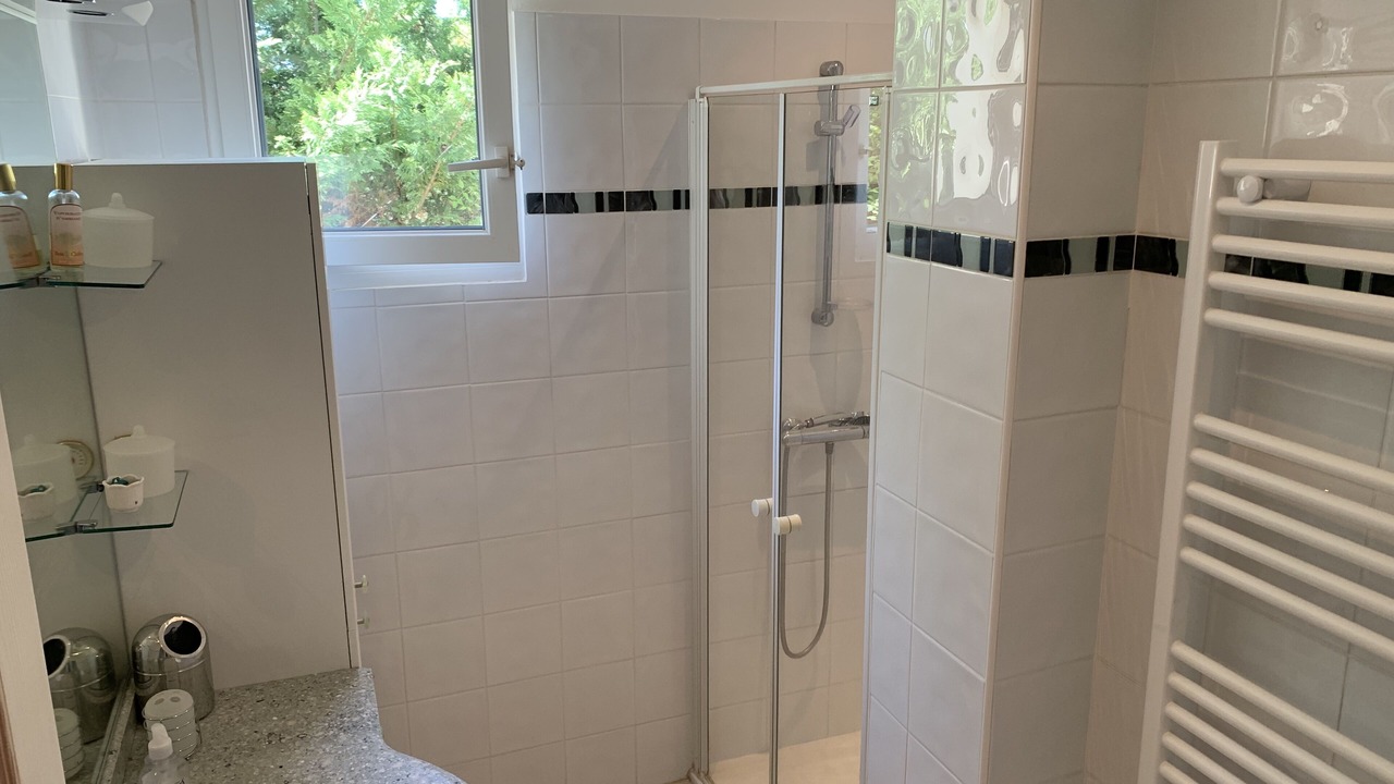 Photo of Bathroom in Saint-Sauveur-de-Cruzieres