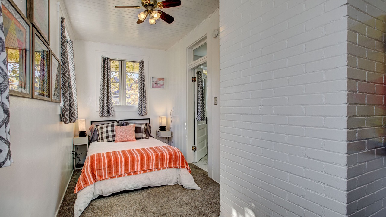 Photo of Bedroom in North End