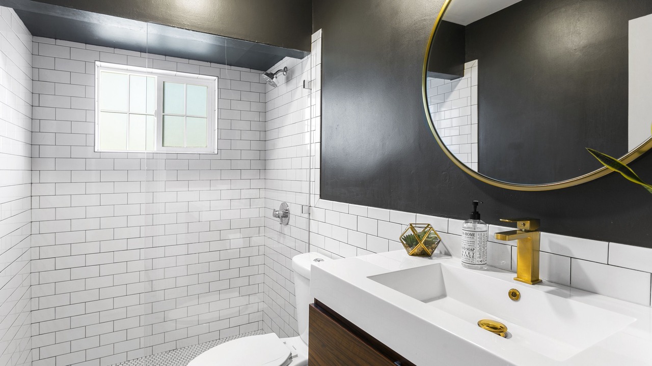 Photo of Bathroom in Alhambra