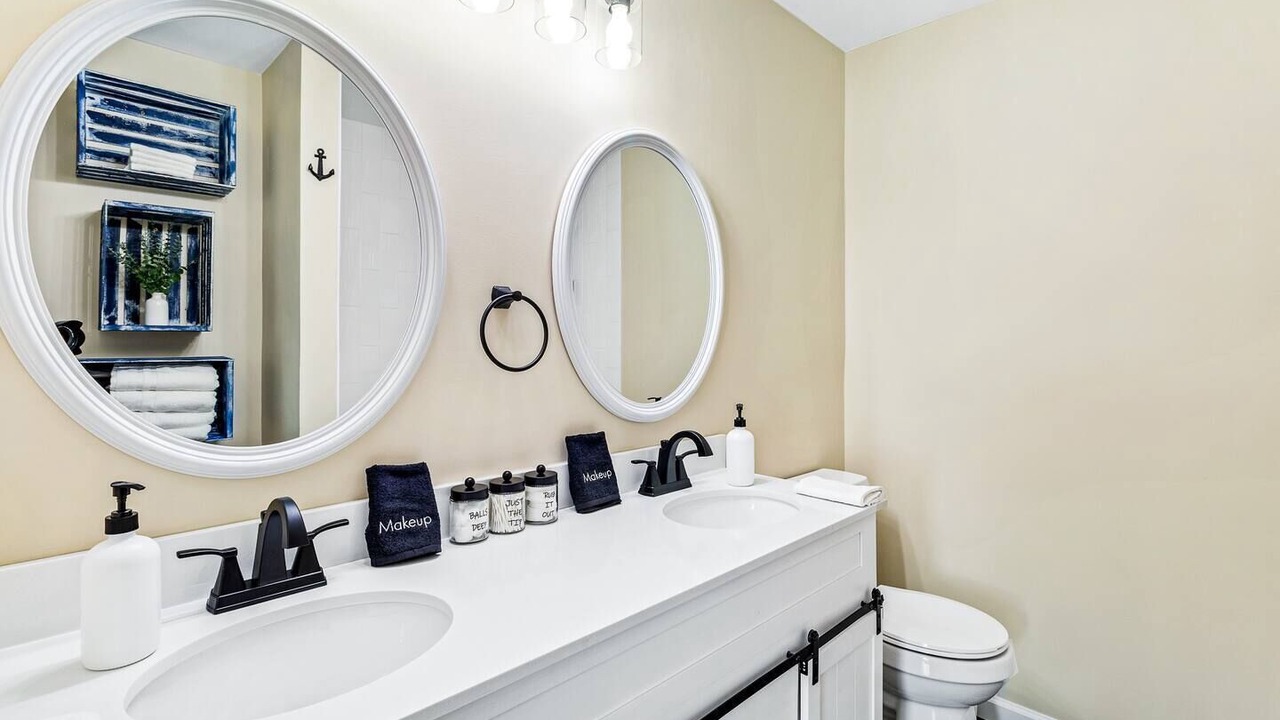 Photo of Bathroom in Jeffersonville