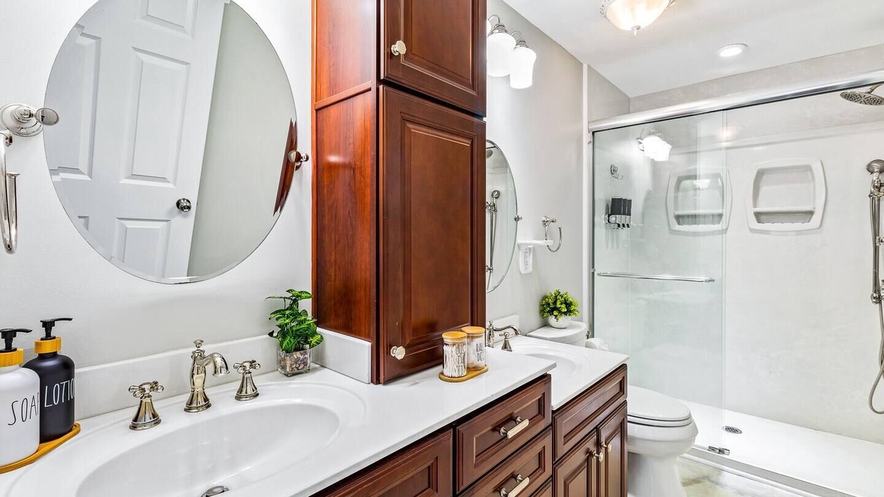 Photo of Bathroom in Jeffersonville