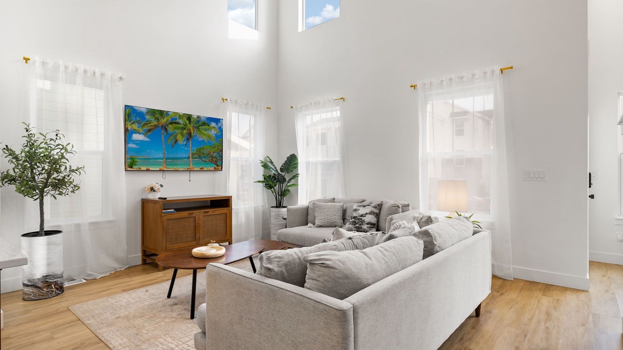 Photo of Livingroom in Lehi