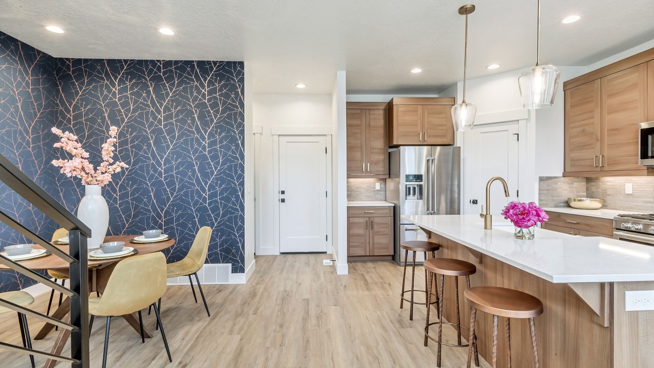 Photo of Livingroom in Lehi