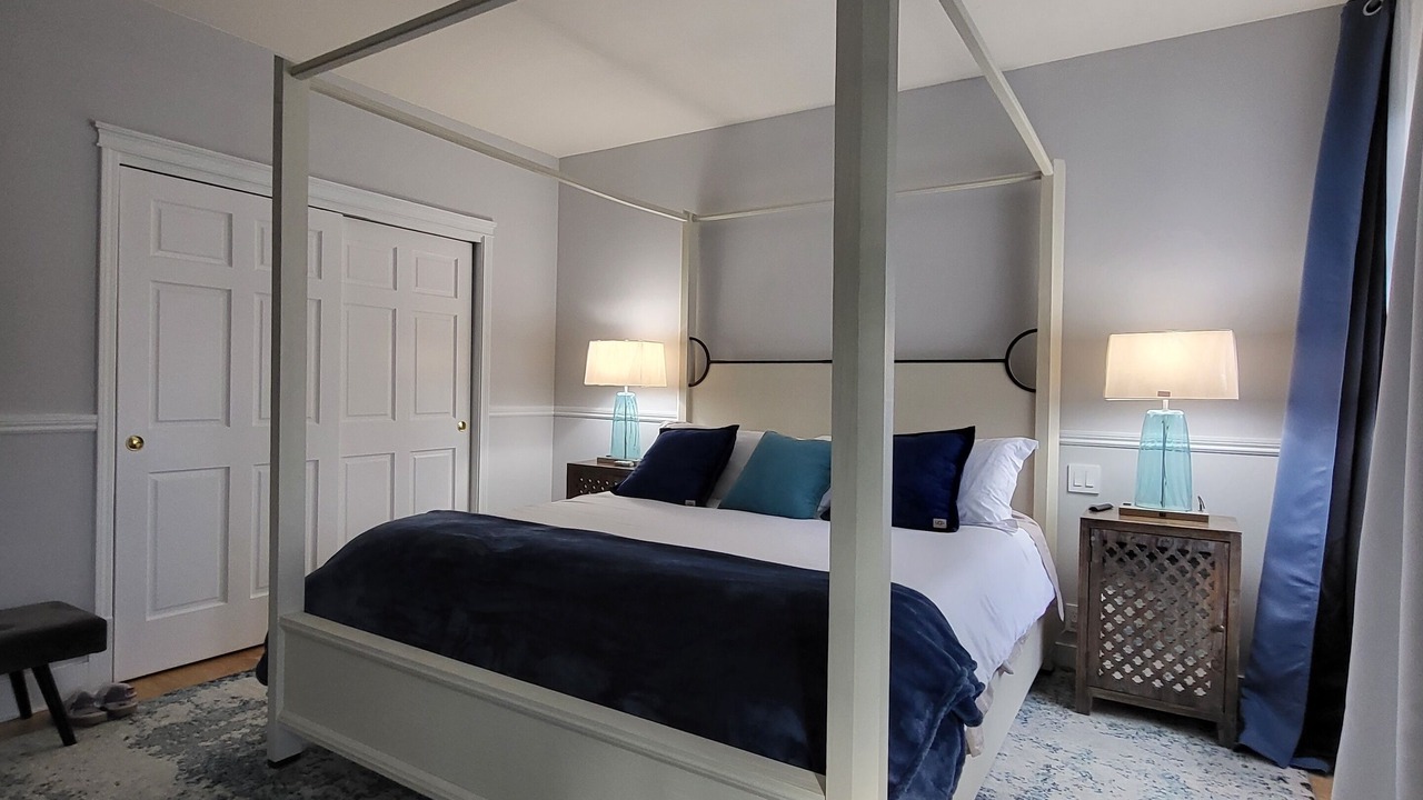 Photo of Others in Murphys