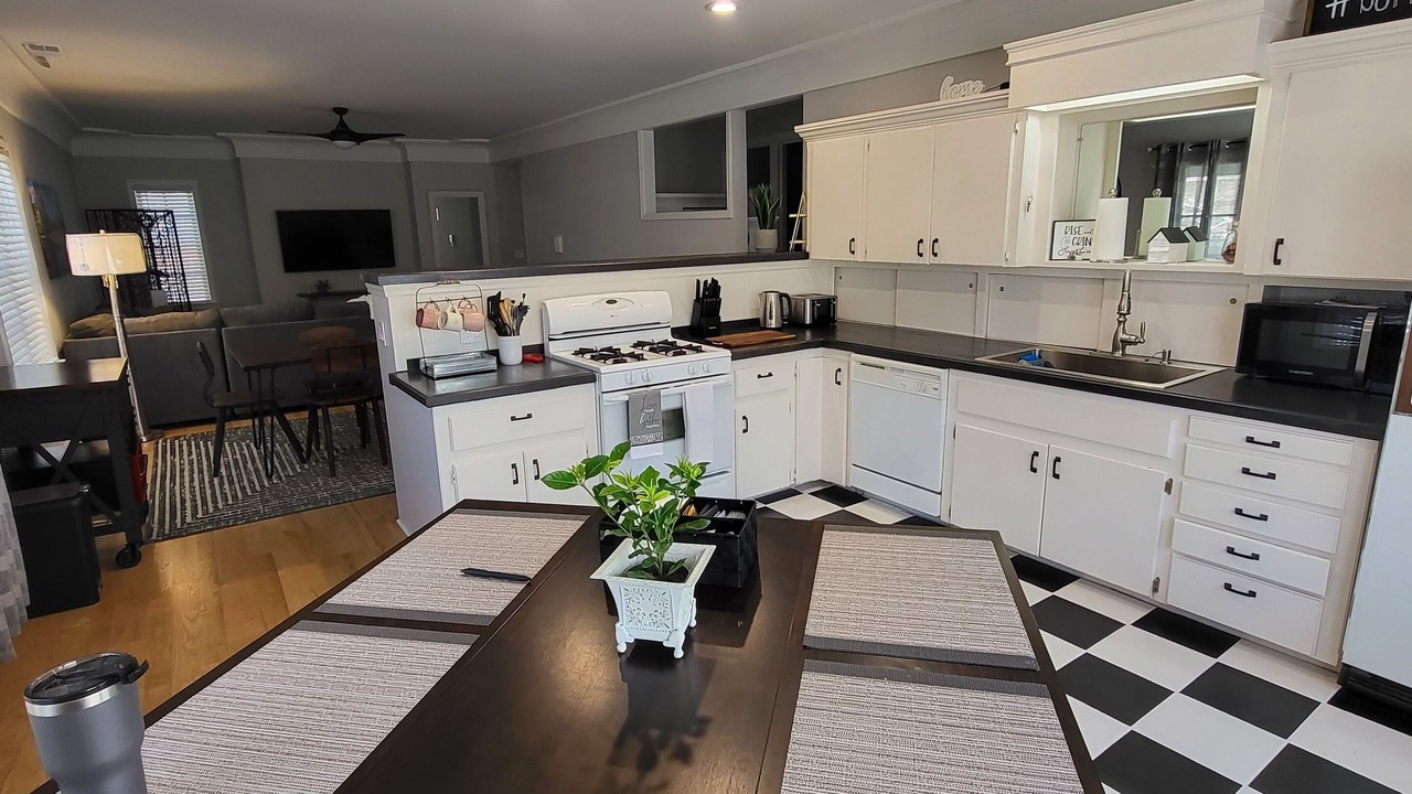 Photo of Others in Murphys