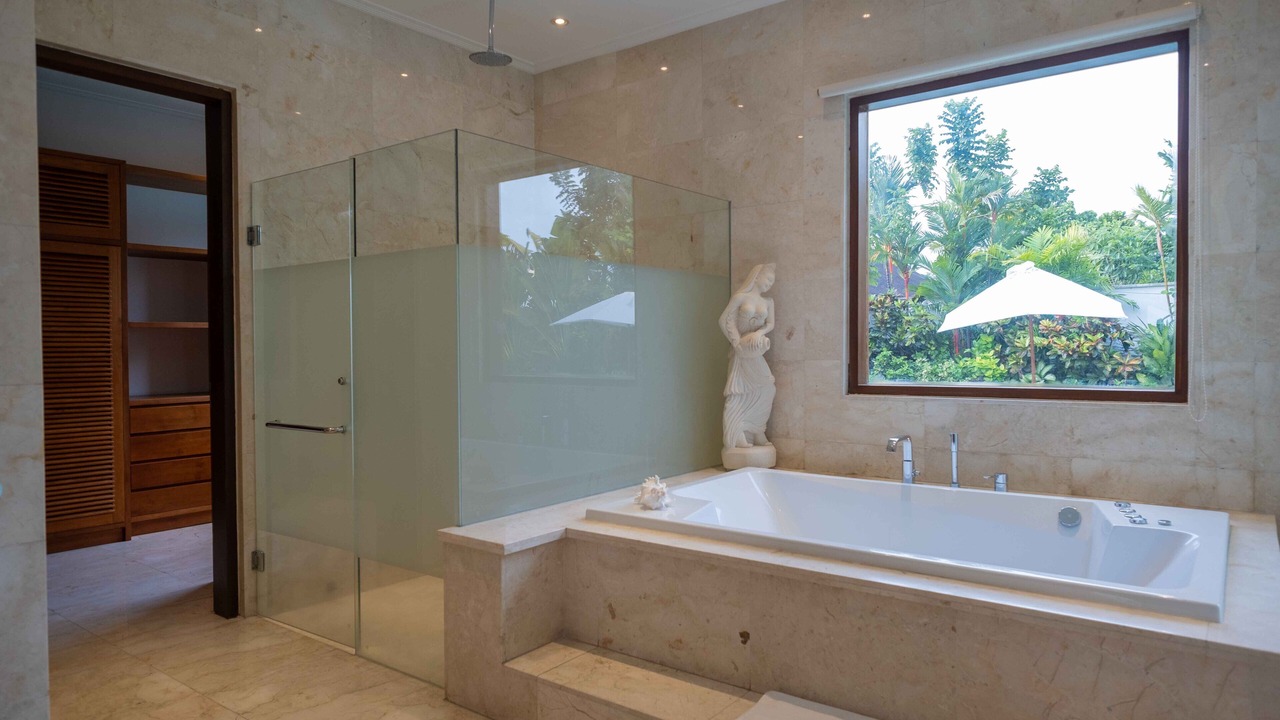 Photo of Bathroom in Batu Bolong