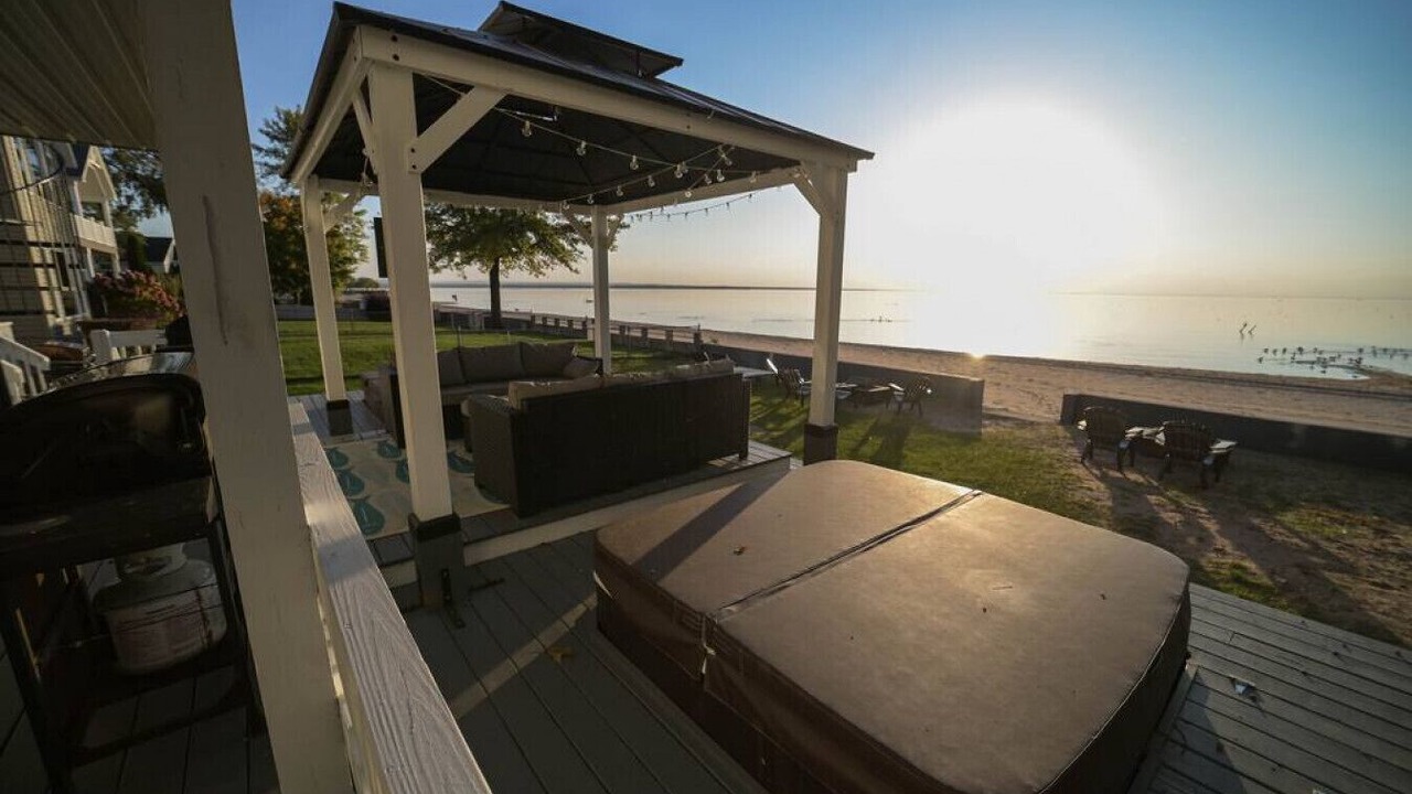 Photo of Patio Balcony in Sylvan Beach