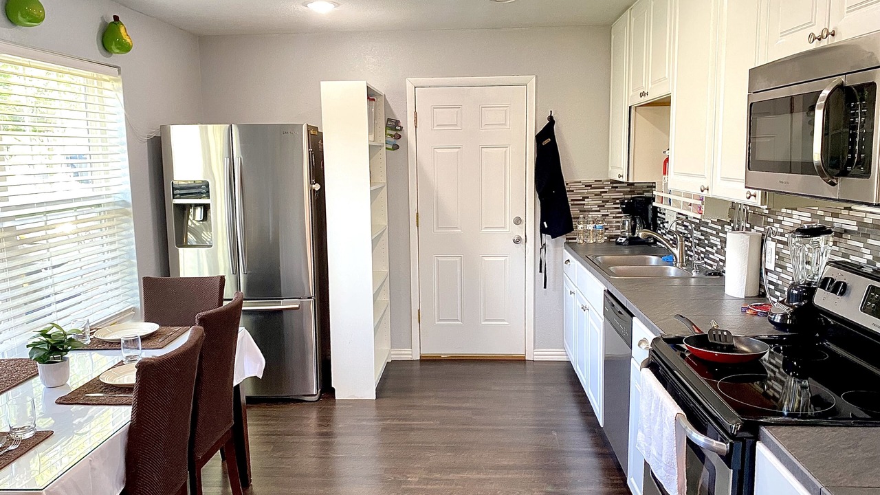 Photo of Kitchen in Oak Heights