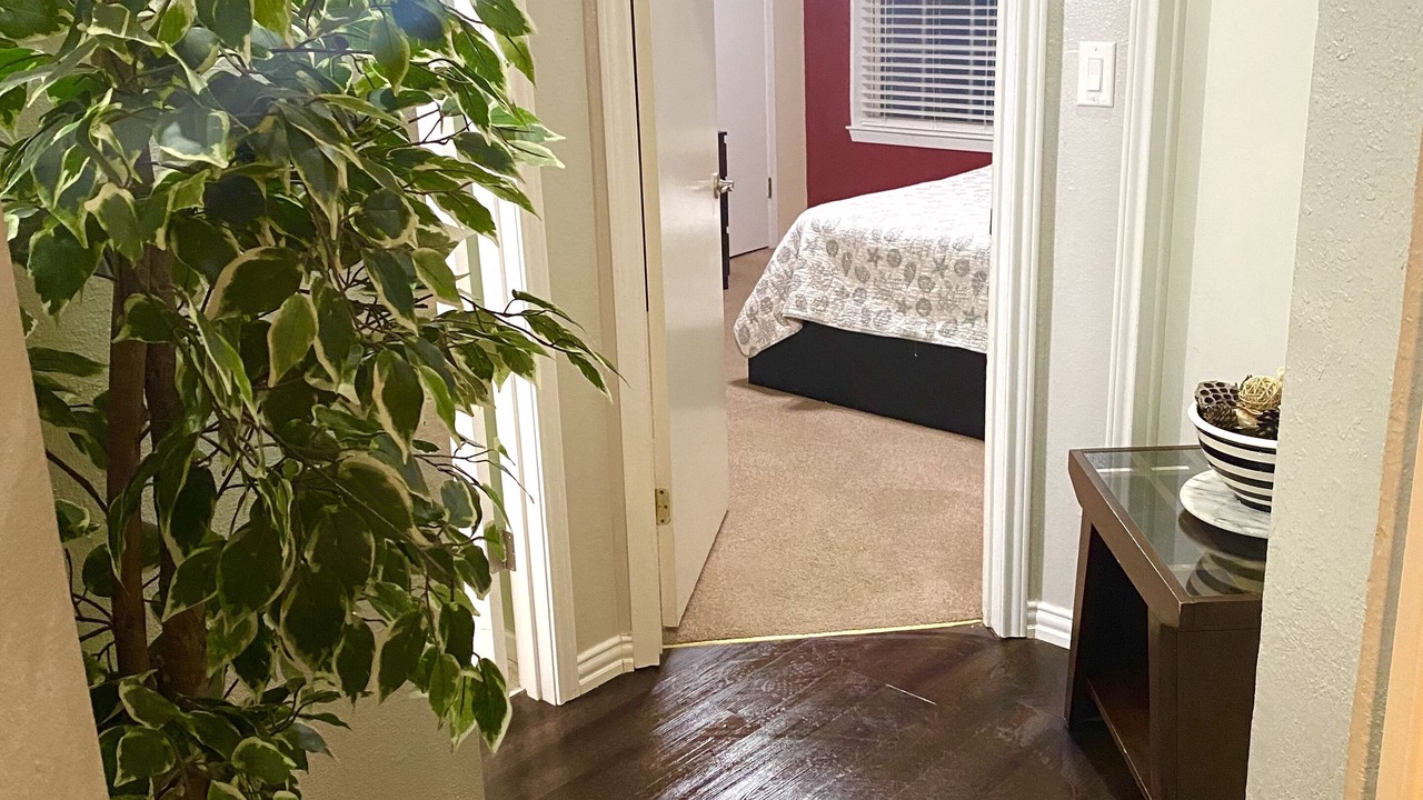 Photo of Bedroom in Oak Heights