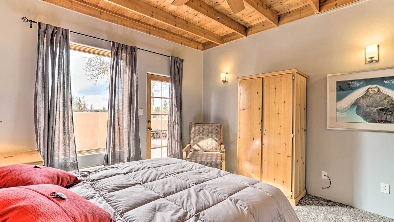 Photo of Bedroom in Mesilla Park