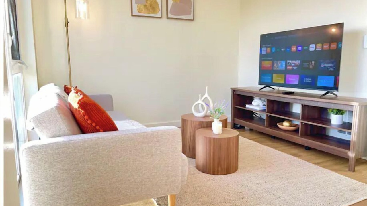 Photo of Livingroom in Lower Queen Anne