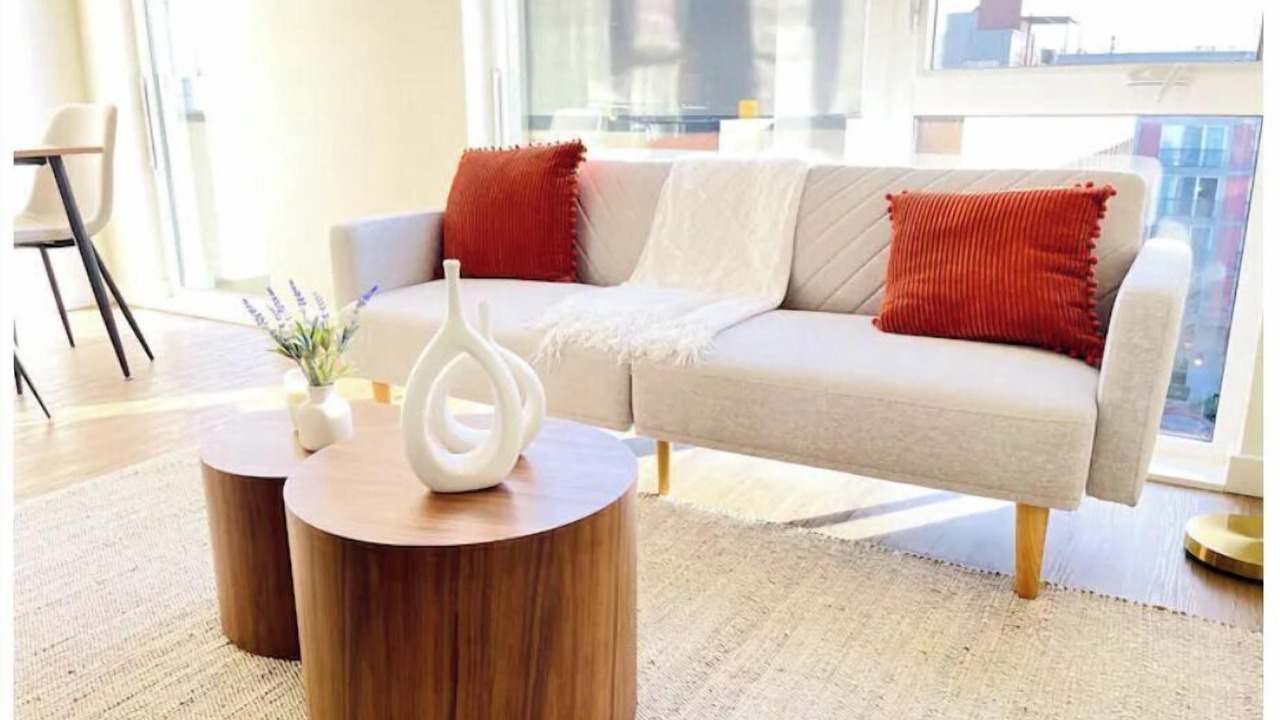 Photo of Livingroom in Lower Queen Anne