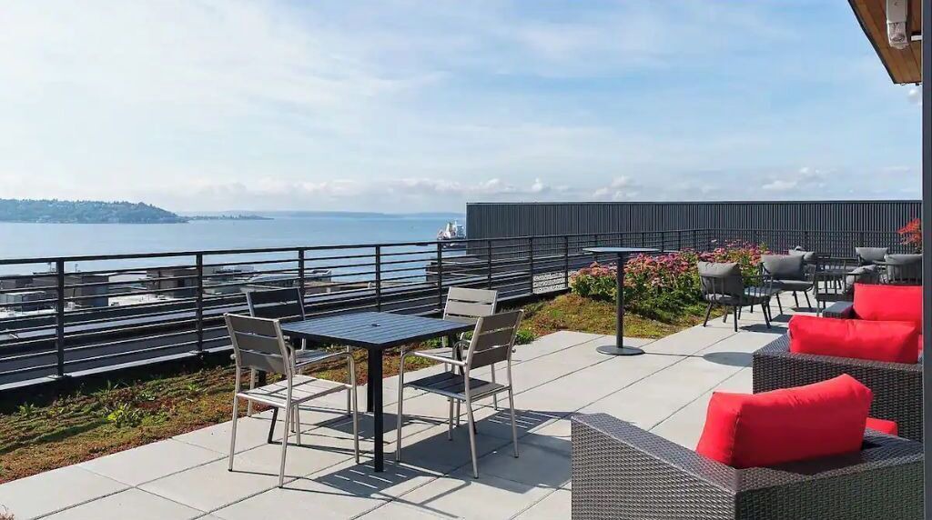 Photo of Outdoor in Lower Queen Anne