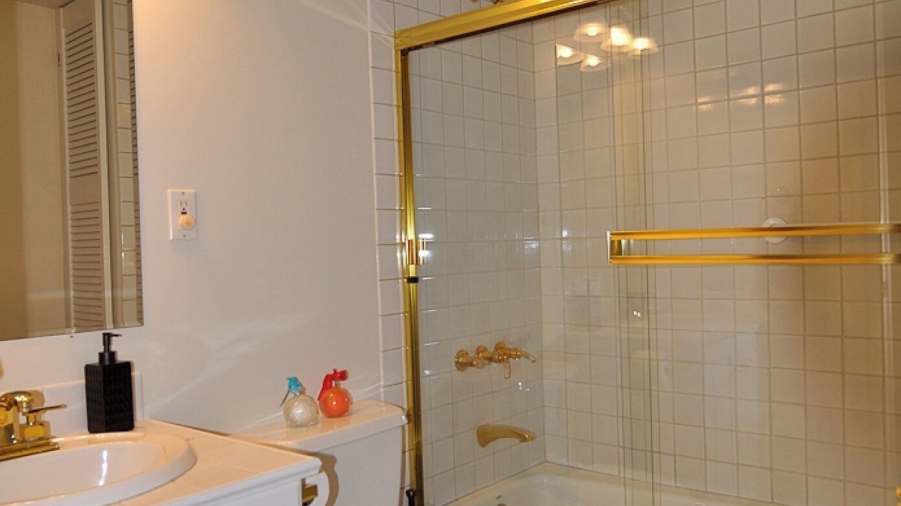 Photo of Bathroom in Monterey Heights