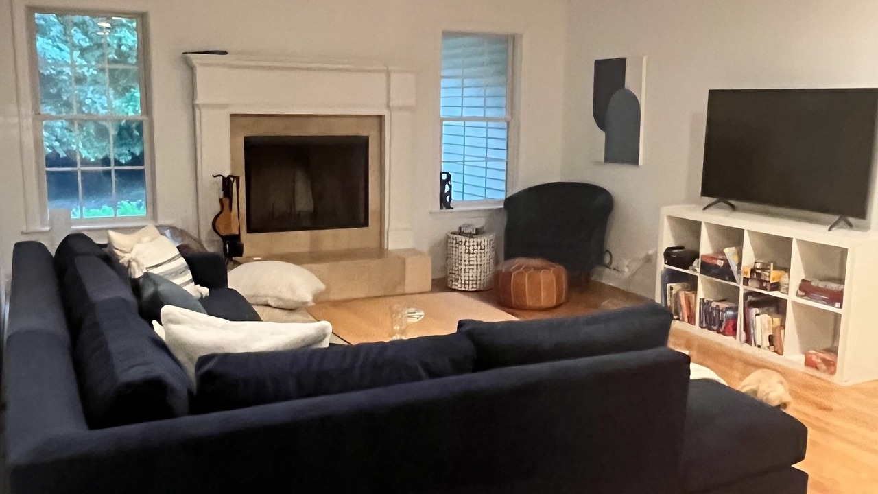 Photo of Livingroom in East Patchogue