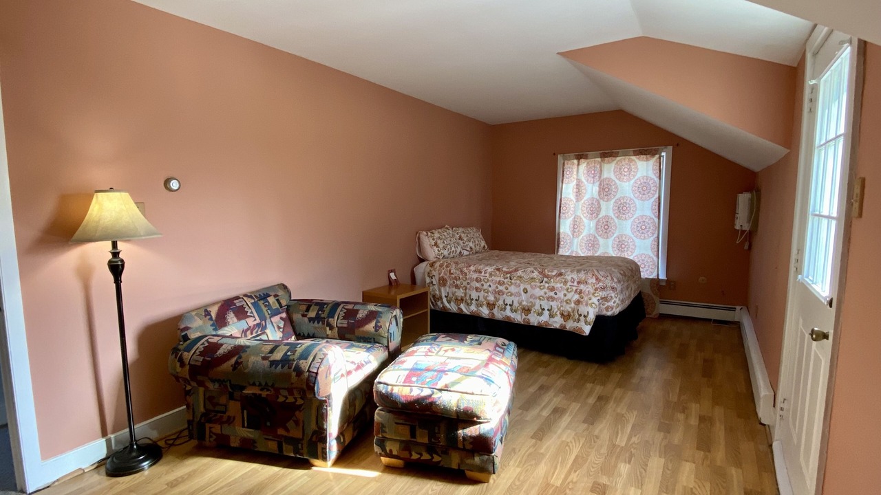 Photo of Bedroom in Forest Grove