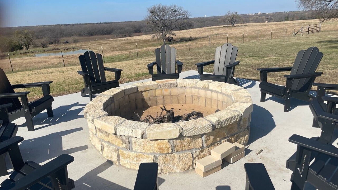 Photo of Outdoor in Gober