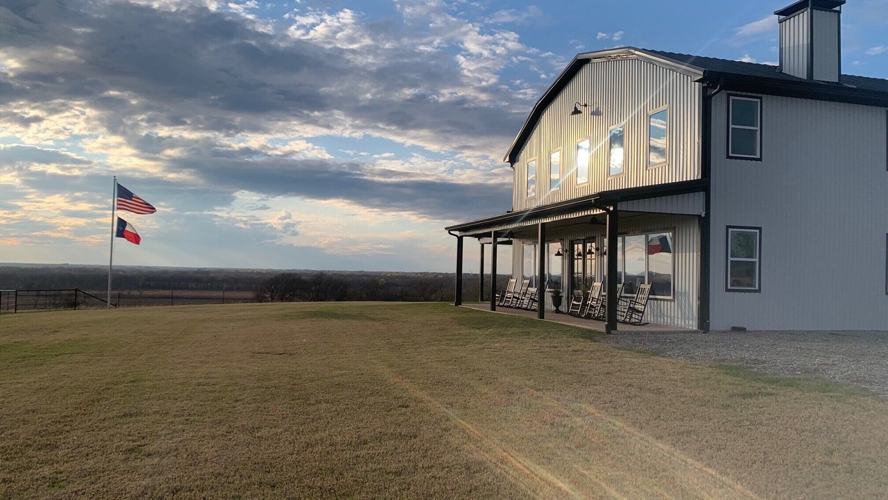 Photo of Outdoor in Gober