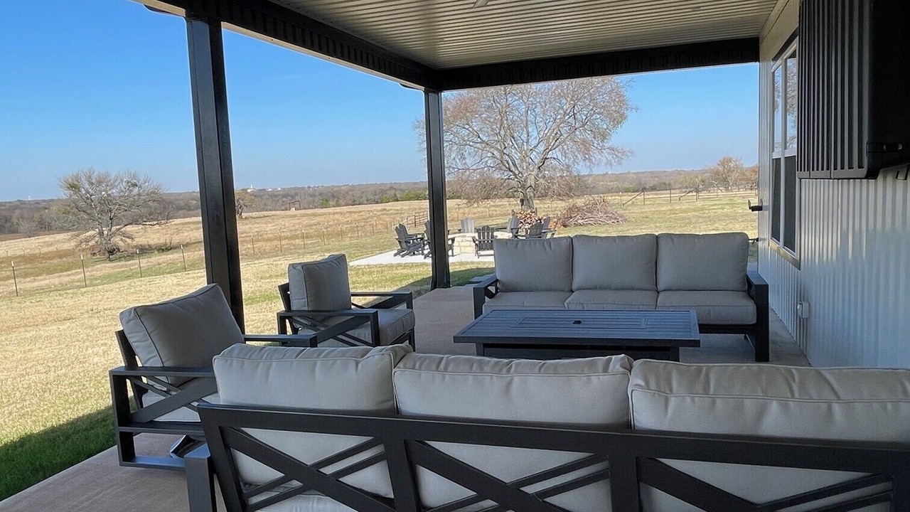 Photo of Patio Balcony in Gober