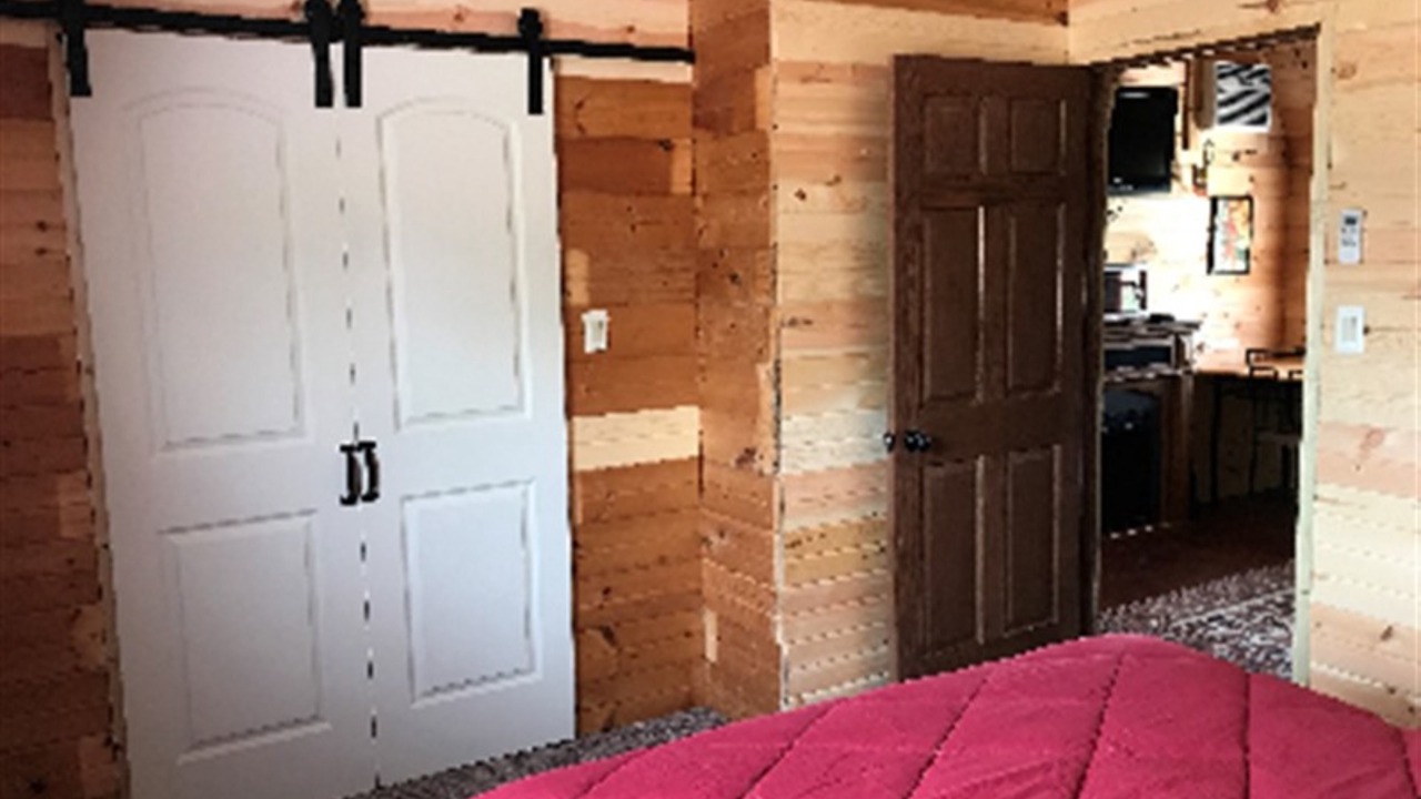 Photo of Bedroom in Lyons